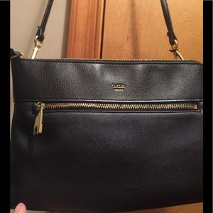Tutilo Small purse just like new.  Color is Black